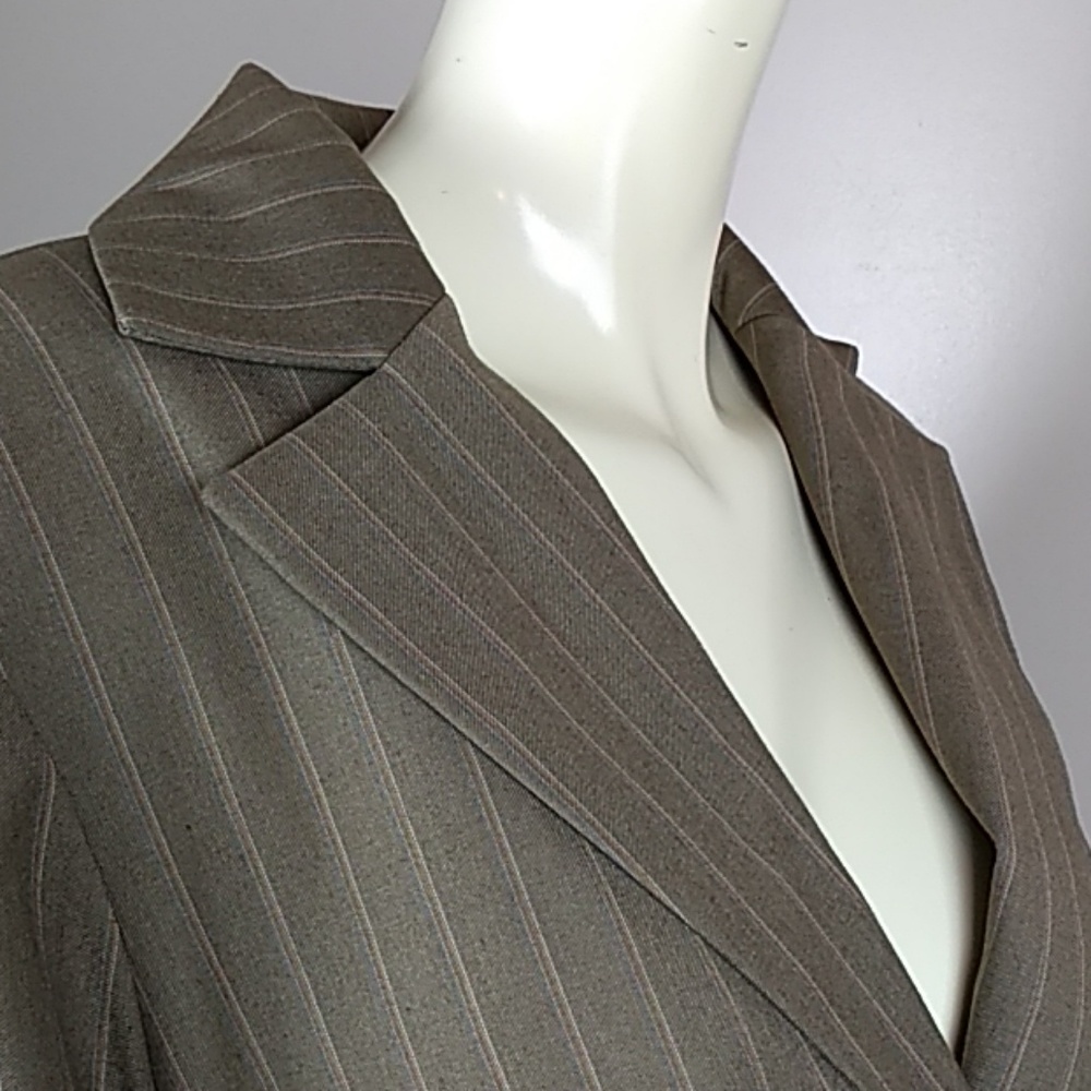 B.Moss Fitted Lined Tan Structured Pinstripe Blaz… - image 8